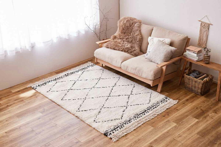 楽天市場】ラグ ベルギー製 ウィルトンラグ BOHO ベニワレン 135×190cm 