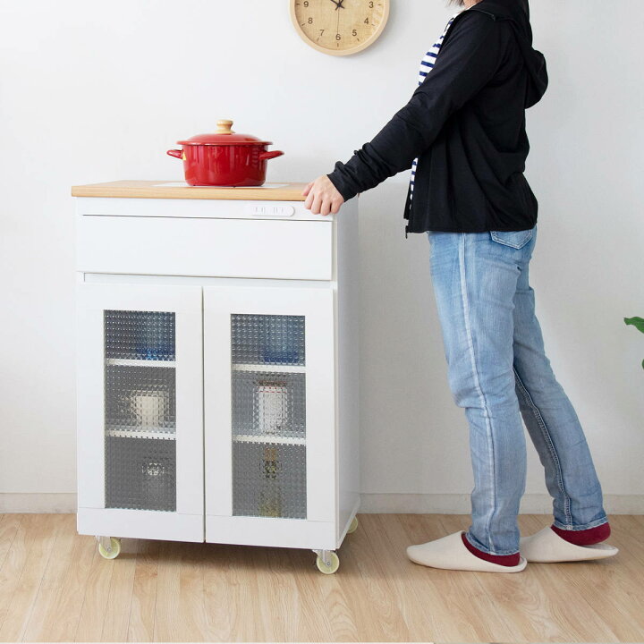 楽天市場】キッチンキャビネット 完成品 カントリー調 タイルトップ 引出し付 約幅60cm ( 送料無料 キッチンラック キッチンボード キッチン収納 耐熱 両開き コンパクト 家電収納 レンジラック 台所収納 ホワイト ナチュラル コンセント付き ) : リビングート 楽天市場店 楽天市場】キッチンキャビネット 完成品 カントリー調 タイルトップ 引出し付 約幅60cm ( 送料無料 キッチンラック キッチンボード キッチン収納 耐熱 両開き コンパクト 家電収納 レンジラック 台所収納 ホワイト ナチュラル コンセント付き ) : リビングート 楽天市場店