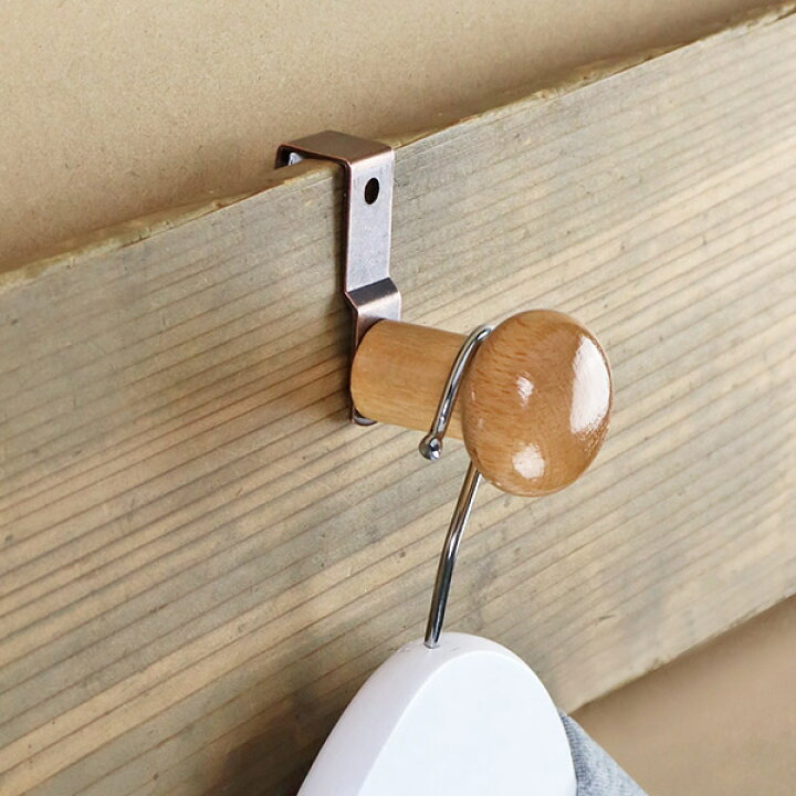 楽天市場 フック いろいろ掛けられる 木玉フック 5個組 フック 鴨居用フック 長押形フック 壁掛けフック 鴨居 長押 洋服掛け コート掛け ハンガー 和室 洋服 和服 和装 コート リビングート 楽天市場店