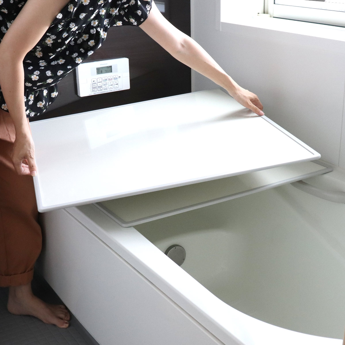 風呂ふた 約75×149cm ミューファン 折りたたみ 抗菌 バスルーム 浴室