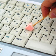 隙間 掃除ブラシ 30本入り すっきり クロス棒 家電 埃 （ マイクロファイバー 掃除棒 すき間掃除 使い捨…