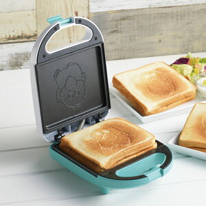 ホットサンドメーカー 電動 ガチャピン・ムック ( ホットサンド 朝食 パーティー おやつ 子供 おしゃれ コンパクト 両面 焼き 食パン サンドイッチ ふっ素加工 調理家電 キッチン家電 電気