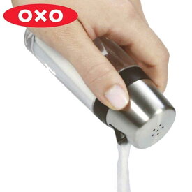 OXO ソルト／ペッパーシェーカー 塩胡椒入れ （ オクソー 調味料入れ 調味料容器 スパイス容器 スパイスポット 塩 コショウ こしょう 胡椒 BPAフリー 調理器具 キッチンツール ）