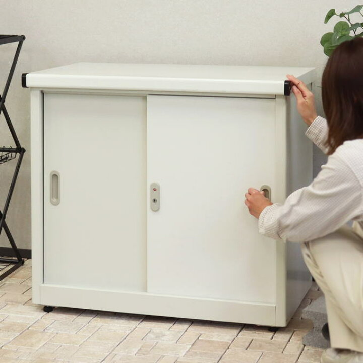 楽天市場】物置 おしゃれ 屋外 小型 スチール 収納庫 スリム 庭 鍵付き 