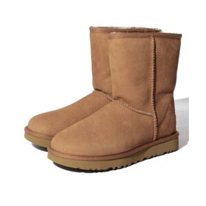 AO UGG CLASSIC SHORT 2 i`FXibgj
