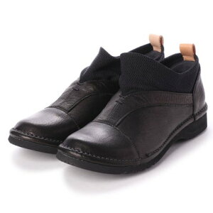 y{v / { / 3Ez B^m[@ VITA NOVA AEgXeb`@ v\tgJWAV[Y iBLKFj