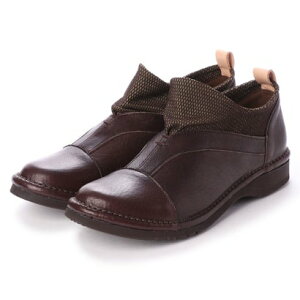 y{v / { / 3Ez B^m[@ VITA NOVA AEgXeb`@ v\tgJWAV[Y iOLFj