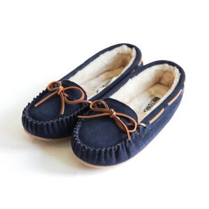 ~lgJ MINNETONKA t@[JV CALLY SLIPPERiNAVYj