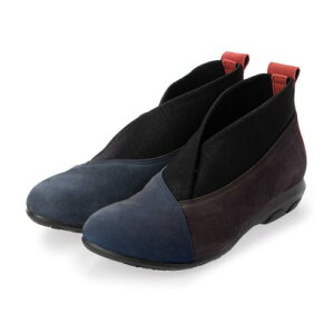 y{v / { / 3Ez B^m[@ VITA NOVA NbV[h\[ Xgb`fރRrl[V RtH[gV[gu[c iDBUNCj