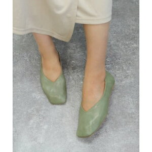 アララ alala 斜めワイドスクエアトゥのVカットフラットパンプス/かかとが踏めるバブーシュ(211902) (くすみブルーグリーン)