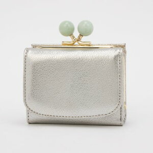 OZ[yP perche ANʂ܌3܂z iSVGNj