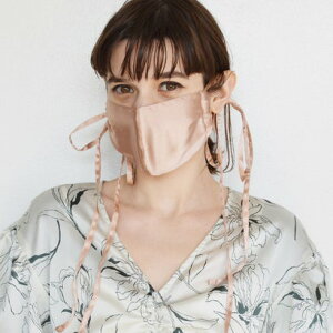 ���[ U �yCELEBMASK No.11�z���̌^�V���N���{���Z���u�}�X�N/�P�[�X�t���y�ԕi�s���i�z�i�s���N�j