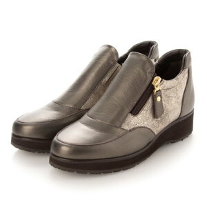 y{v / { / 3Ez B^m[@ VITA NOVA ꃂ[h\[ t@Xi[fUC RtH[gJWAV[Y iBZCj