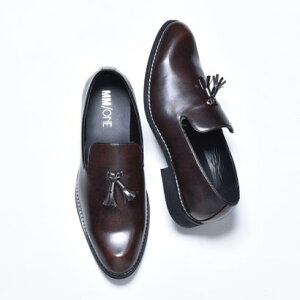 GG MM/ONE ^bZ[t@[ i_[NuEj