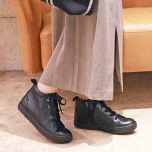 }hXEH[N madras Walk @yGORE-TEXz Jł肪GȂ JWAnCJbgXj[J[ MWL1023 iubNj