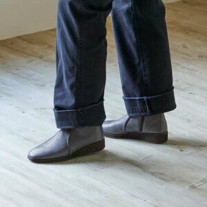 [h G WR fBbVB MODE ET JACOMO DICI @XNGAgDtbgu[c i_[NO[j