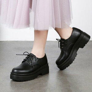 V[YCN[[bg Shoes in Closet -V[N- yʌ }jbV [XAbvV[Y 1881 iubN/X[Xj