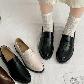 シューズインクローゼット Shoes in Closet -シュークロ- 超軽量 プレーン コインローファー 7468 （ブラック/エナメル）