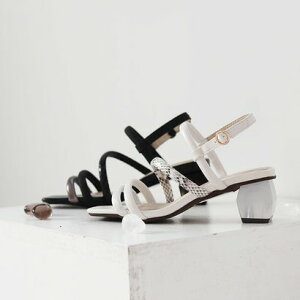 oCAViKIWT by Ȃ NAq[T_ iAC{[j