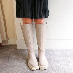 oCAViKIWT by Ȃ Vvō킹₷XNGAOu[c iCgO[j