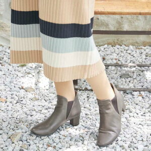 [h G WR fBbVB MODE ET JACOMO D'ICI TChSAq[u[c i_[NO[j