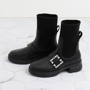 vX_CAi {diana ujbgV[gu[c ilHX[Xj