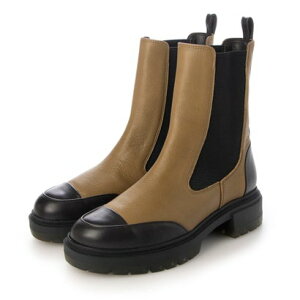 y{v / {z o[N[ BARCLAY NbV[h\[ TChSA V[gu[c iBEj