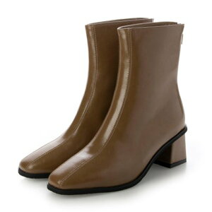 �i�`�������t���b�N�X NATURAL FLEX Square Glow Ankle Boots �iBROWN�j