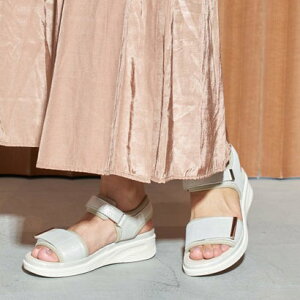 y3EzyyʁzXgb`fރX|[cT_ iS[hj