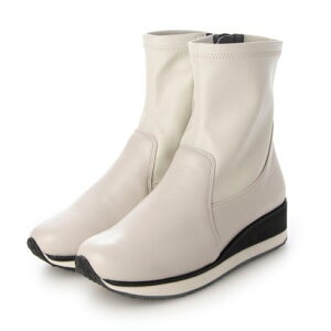 y{v / { / 3Ez B^m[@ VITA NOVA q[AbvX|[c\[ t@Xi[Xgb`V[gu[c iIVCj