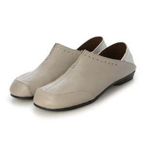 y{v / { / 3Ez B^m[@ VITA NOVA NbVo[\[ ARX^C \tgJWAV[Y iLGYCj