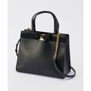 サルヴァトーレ・フェラガモ(Salvatore Ferragamo) ヴァラ(VARA  