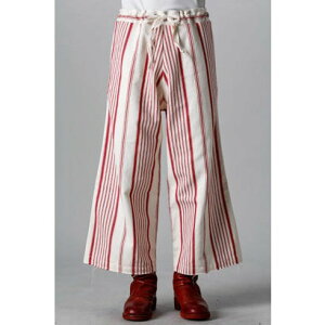 �I�����B �g�[�}�X OLUBIYI THOMAS Wide Leg Kickback Drawstring Trousers �iRed × Off-White�j