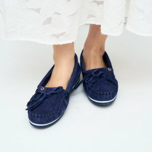 ~lgJ MINNETONKA Kilty Plus iNavyj