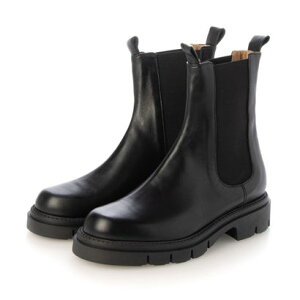 R\[} m[F CORSO ROMA 9 EhgETChSAV[gu[c iubNj