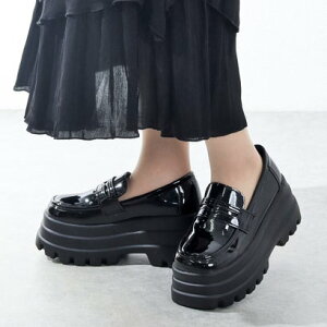 ラブハンター LoveHunter トリプルソールコインローファー 軽量 / 1694 (ブラックエナメル)