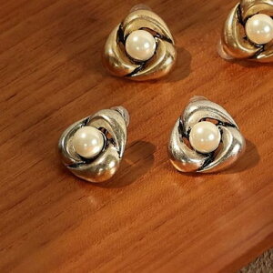 �X���[�t�H�[�^�C�� Three Four Time �yLIMITED NUMBER/���~�e�b�h�i���o�[�z�p�[���t�����[�C�������O �i�V���o�[�j