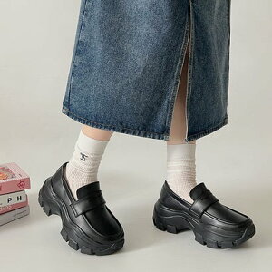 V[YCN[[bg Shoes in Closet -V[N-  Xj[J[\[ RC[t@[ 2440 iubN/X[Xj