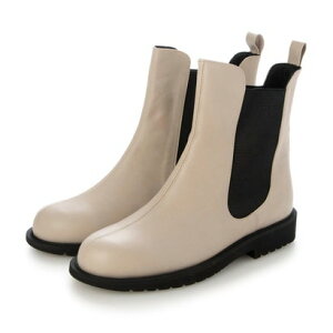 qYAFj[ HILLS AVENUE TChSAV[gu[c iAC{[j