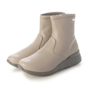 RbNX|eBt le coq sportif yCΉzq[AbvV[gu[ciLCS AWF IIj isNj