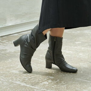 [h G WR fBbVB MODE ET JACOMO D'ICI h[vn[tu[c i_[NO[j