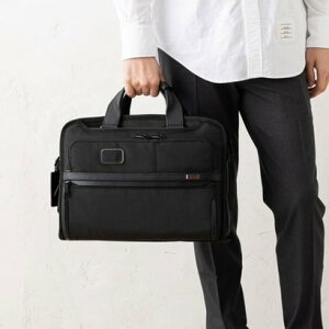 gD~ TUMI rWlXobO At@ X3EFCu[t ubN Y TUMI 02603182D3 117346 1041 iBLACKj