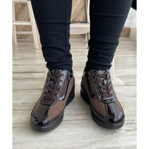 Ahbg adottona yGA[z5.5?q[hXj[J[ iWINj