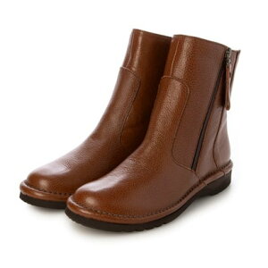 y{v / { / 3Ez B^m[@ VITA NOVA i`V[gu[c iRBRj