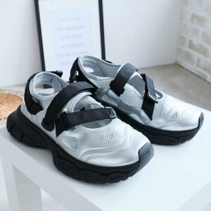 BBA VIVIAN xgXj[J[T_ iVo[j