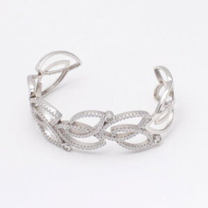 AK^ p AGATHA PARIS vV[Y{^jNoOApFI[oANX^^Vo[ iCrystal/silverj