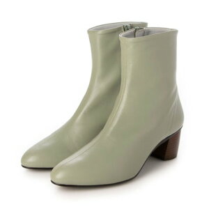 q[}E[} human woman \tgV[vV[gu[c iCgO[j