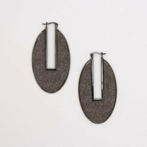 AK^ p AGATHA PARIS pGktFbgAIsAsAXAI[oL iw}^Cg^K^j