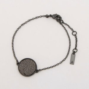 AK^ p AGATHA PARIS pGktFbgAIsAuXbgAfBXN iw}^Cg^K^j