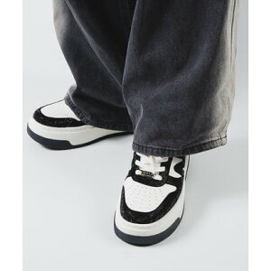 XeB[u }f STEVE MADDEN XfBe[Xj[J[ iubNzCgj